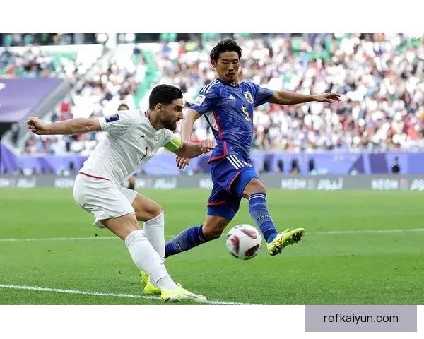 阿兹蒙进攻创造力持续提升，展现出强大竞争力与技术风采